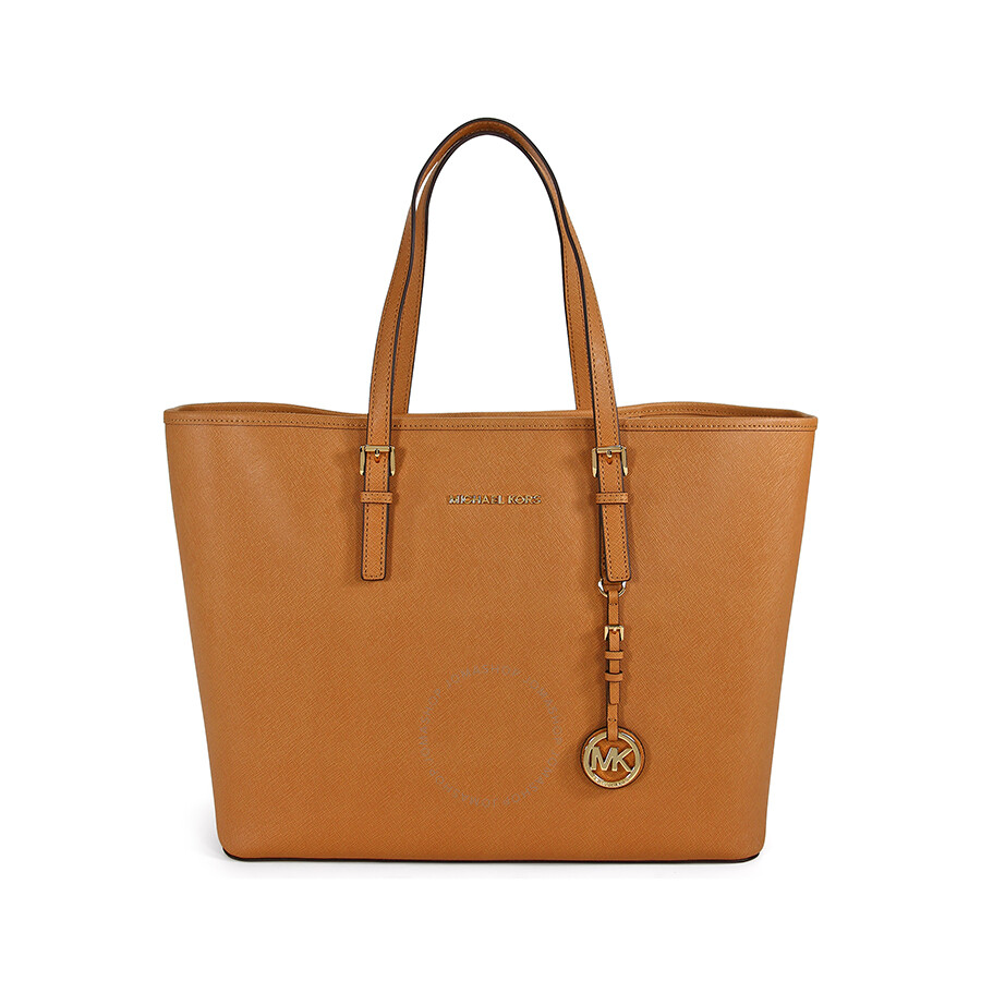 kors saffiano